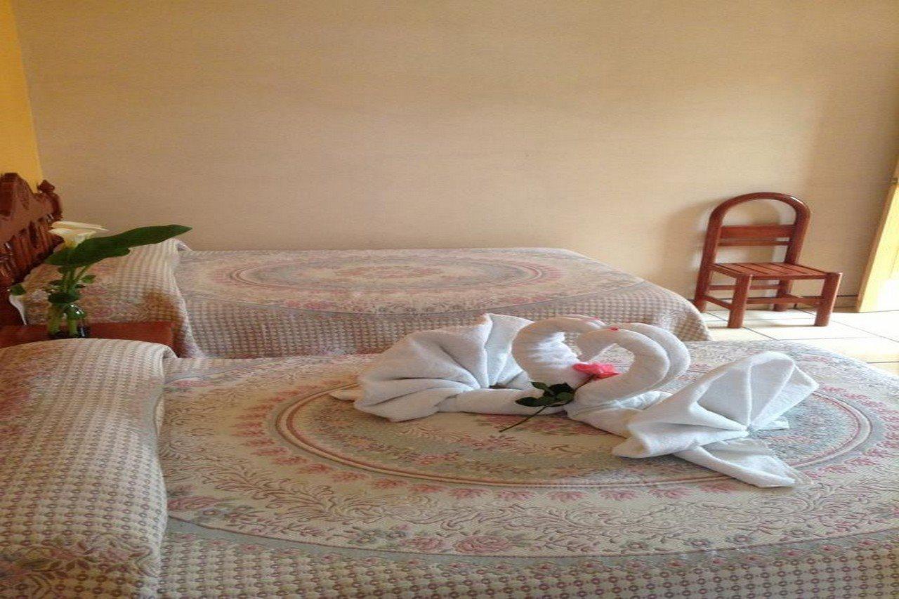 Hotel Posada Camelinas Pátzcuaro Екстериор снимка
