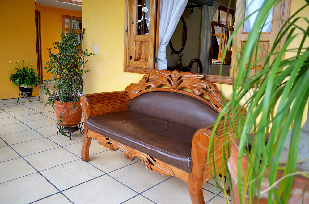 Hotel Posada Camelinas Pátzcuaro Екстериор снимка