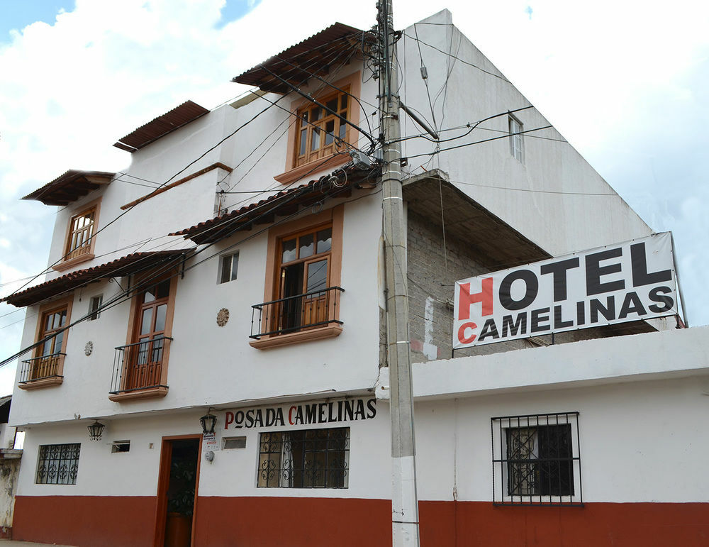 Hotel Posada Camelinas Pátzcuaro Екстериор снимка